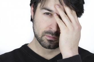 血精症是怎么引起的